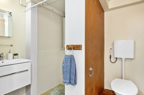 Photo of property in 21 Roys Road, Parkvale, Tauranga, 3112