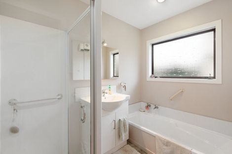 Photo of property in 50 Whitaker Street, Otumoetai, Tauranga, 3110