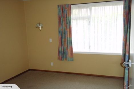 Photo of property in 21 Beatrice Place, Avonhead, Christchurch, 8042