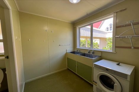 Photo of property in 21 Maunder Street, Marton, 4710