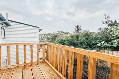 Photo of property in 21f Craigbank Avenue, New Lynn, Auckland, 0600