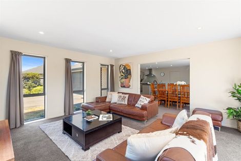 Photo of property in 51 Somerville Crescent, Aidanfield, Christchurch, 8025