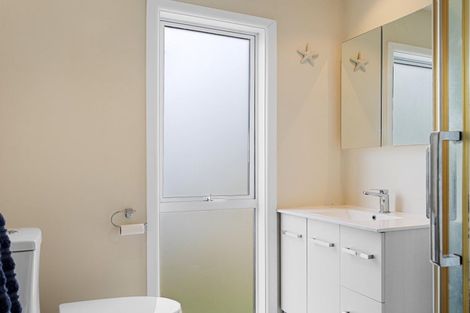 Photo of property in 30 Ashgrove Street, Rangiora, 7400