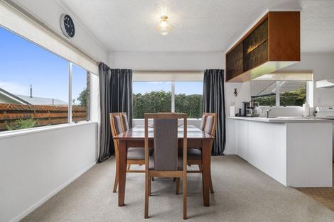 Photo of property in 28b Wharenui Road, Owhata, Rotorua, 3010