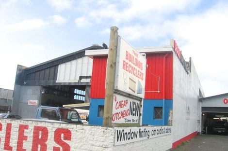 Photo of property in 19 Kenepuru Drive, Kenepuru, Porirua, 5022