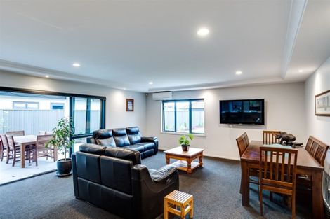 Photo of property in 11 Hawea Place, Poraiti, Napier, 4112