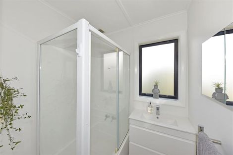 Photo of property in 9 Morrison Avenue, Northcote, Christchurch, 8052