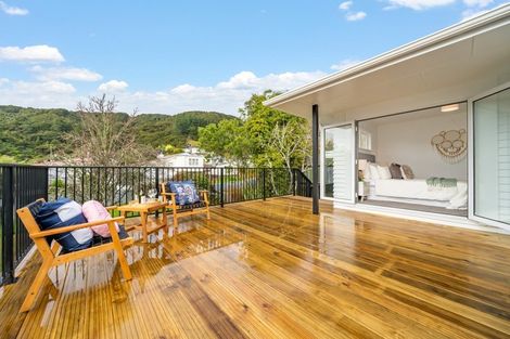 Photo of property in 49 Lees Grove, Wainuiomata, Lower Hutt, 5014