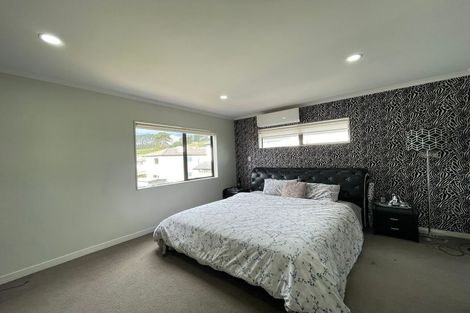 Photo of property in 39 Terrasini Drive, Flat Bush, Auckland, 2019