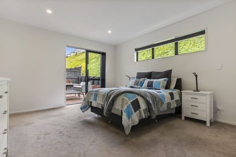 Photo of property in 146 Arran Point Parade, Orewa, 0931