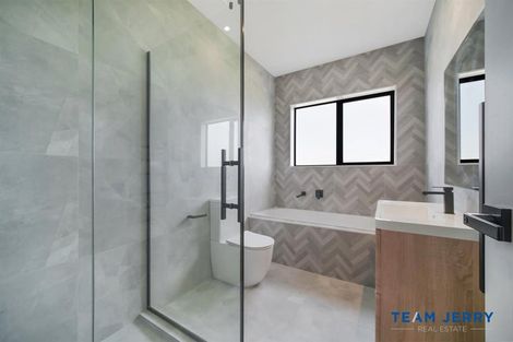 Photo of property in 25 Huringa Road, Karaka, Papakura, 2113