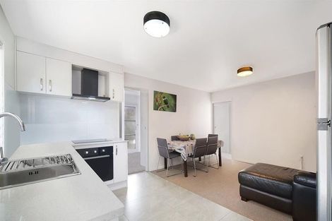 Photo of property in 8/138 Richardson Road, Mount Albert, Auckland, 1025