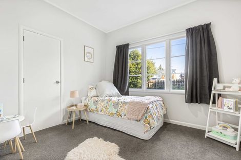 Photo of property in 34 Hillcrest Road, Hillcrest, Hamilton, 3216