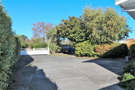 Photo of property in 2 Fairbrother Street, Carterton, 5713