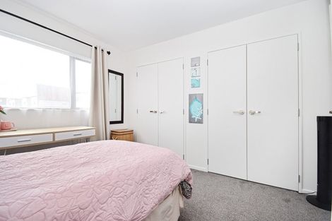 Photo of property in 10 Finstock Way, Rolleston, 7614