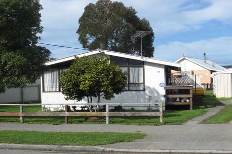 Photo of property in 34 River Road, Masterton, 5810