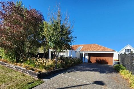 Photo of property in 24 Millcroft Place, Parklands, Christchurch, 8083
