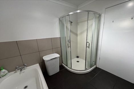 Photo of property in 28 Station Road, Marton, 4710