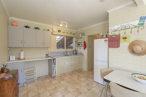 Photo of property in 255 Cook Drive, Whitianga, 3510