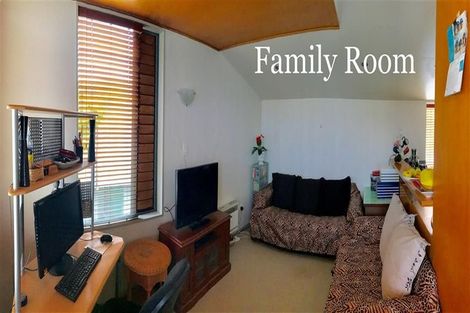 Photo of property in 167 The Esplanade, Petone, Lower Hutt, 5012