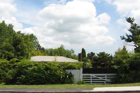 Photo of property in 25 Riverhead Road, Kumeu, 0810