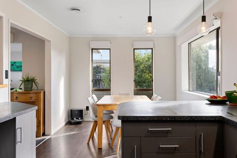 Photo of property in 54 Saint James Street, Richmond Heights, Taupo, 3330