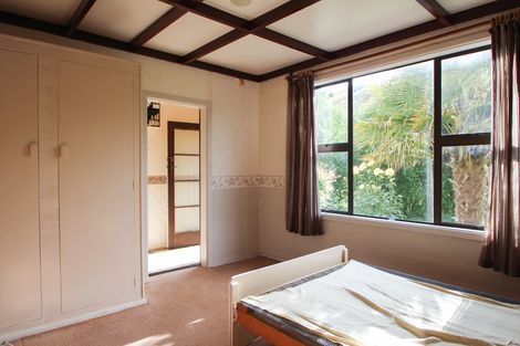 Photo of property in 16 Glen Street, Oamaru, 9400