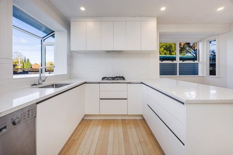 Photo of property in 50 Fernaig Street, Papakura, 2110