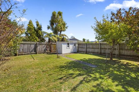 Photo of property in 4 Godley Street, Waterloo, Lower Hutt, 5011