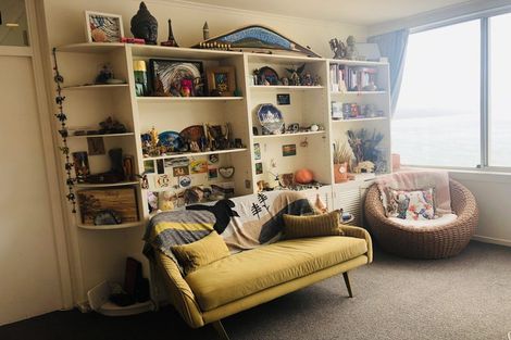 Photo of property in 2 Oriental Terrace, Mount Victoria, Wellington, 6011