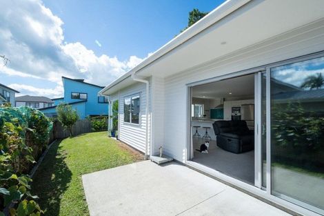 Photo of property in 91b Wharf Road, Te Atatu Peninsula, Auckland, 0610