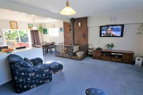 Photo of property in 2 Fairbrother Street, Carterton, 5713