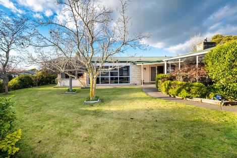 Photo of property in 5 Carl Avenue, Havelock North, 4130