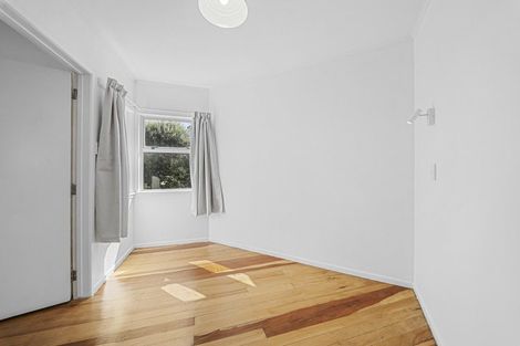 Photo of property in 2/184 Powderham Street, New Plymouth, 4310