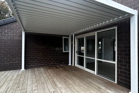 Photo of property in 4b Bosun Place, Te Atatu Peninsula, Auckland, 0610