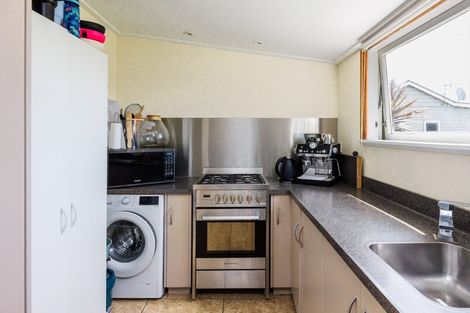 Photo of property in 10 Ngaire Street, Longburn, Palmerston North, 4412