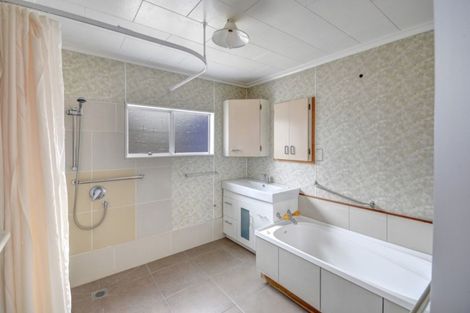 Photo of property in 29 Wesley Street, South Dunedin, Dunedin, 9012