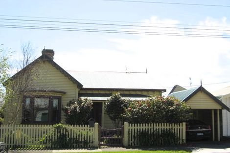 Photo of property in 117 Lemon Street, New Plymouth, 4312