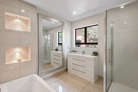 Photo of property in 82 Totara Street, Fendalton, Christchurch, 8041