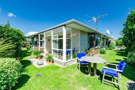 Photo of property in 7b Awanui Drive, Waikanae, 5036