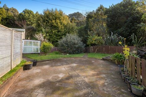 Photo of property in 70 Glenpark Avenue, Frankleigh Park, New Plymouth, 4310