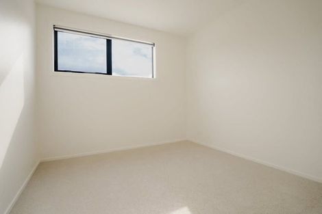 Photo of property in 19 Shelduck Road, Jacks Point, 9371