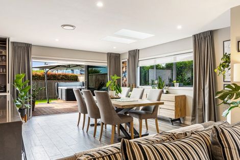 Photo of property in 33 Nellie Drive, Kumeu, 0810