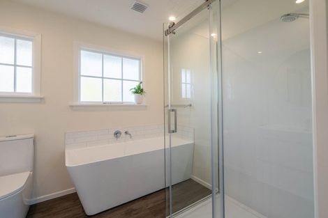 Photo of property in 8 Denise Crescent, Hornby, Christchurch, 8042