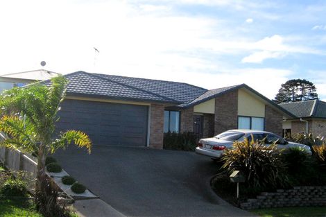 Photo of property in 20 Tauranga Place, Orewa, 0931