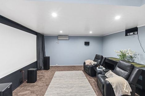 Photo of property in 12a Ash Place, Whalers Gate, New Plymouth, 4310