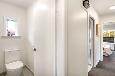 Photo of property in 94 Avondale Road, Avondale, Christchurch, 8061