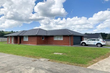 Photo of property in 1 Okari Lane, Te Kamo, Whangarei, 0112