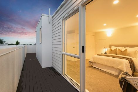 Photo of property in 138a Hinemoa Street, Birkenhead, Auckland, 0626