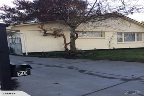 Photo of property in 70 Woodbury Street, Russley, Christchurch, 8042